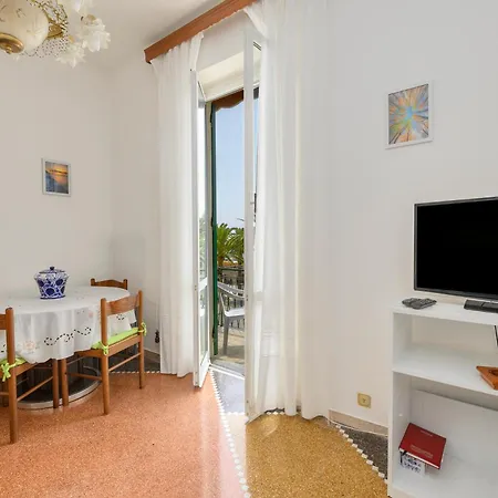 313 - Casa Al Mar, Tra Il Mare E Il Cuore Del Centro Di * Moneglia
