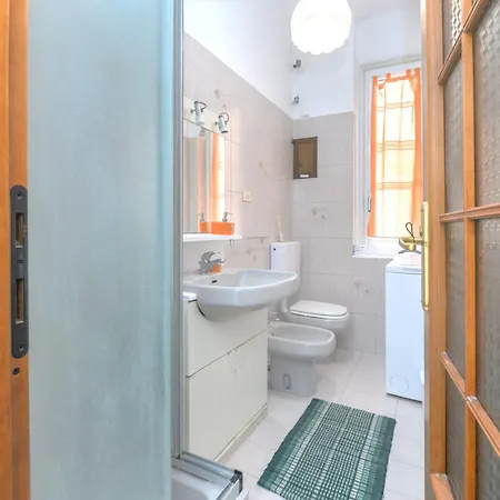 Apartment 313 - Casa Al Mar, Tra Il Mare E Il Cuore Del Centro Di *